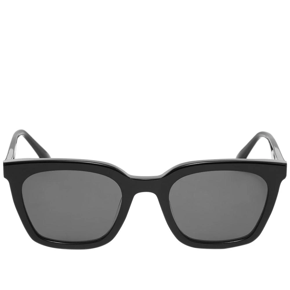 商品GENTLE MONSTER|Gentle Monster Momati Sunglasses,价格¥1043,第2张图片详细描述