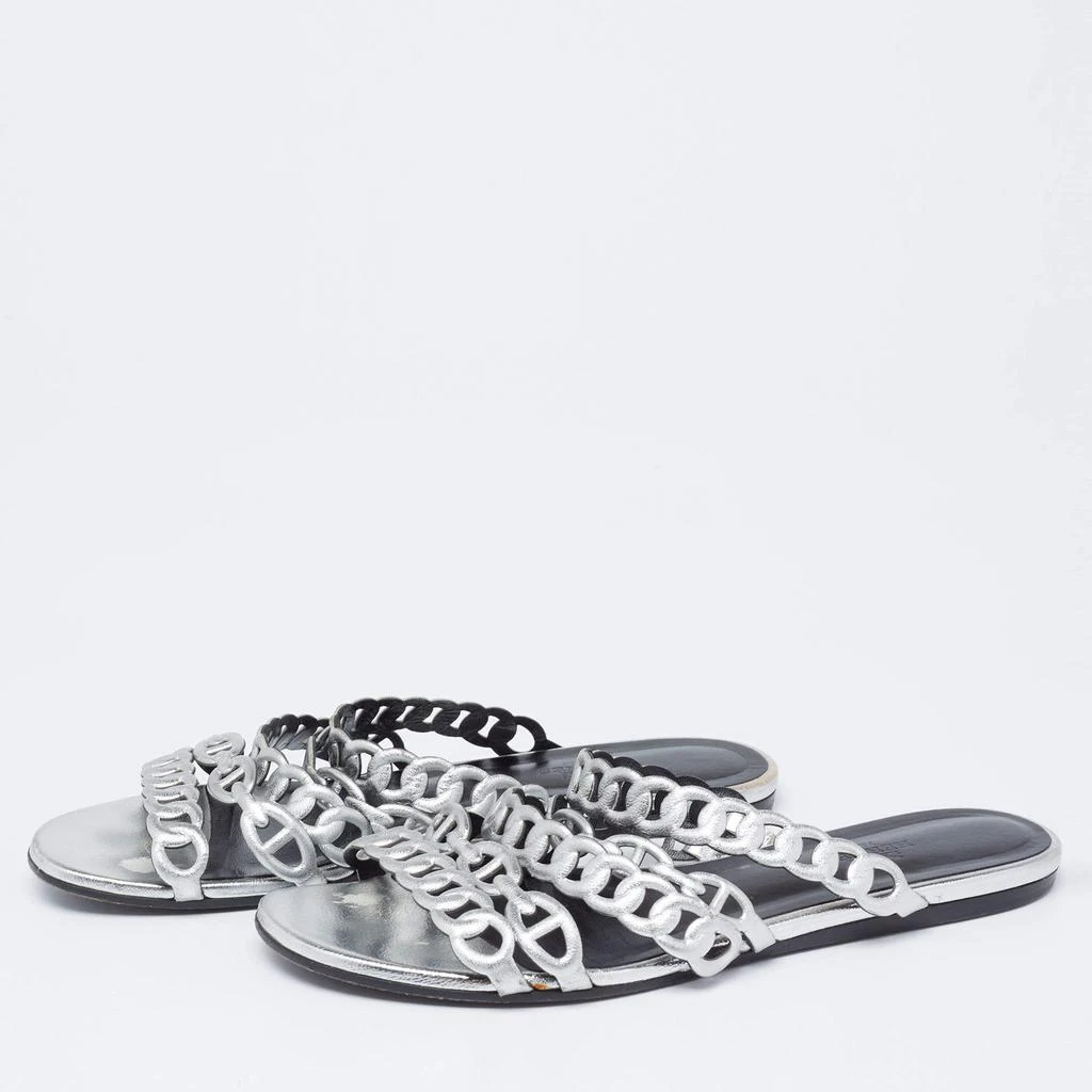 商品[二手商品] Hermes|Hermes Silver Leather  D'ancre Chaine Flat Sandals Size 36,价格¥1454,第2张图片详细描述