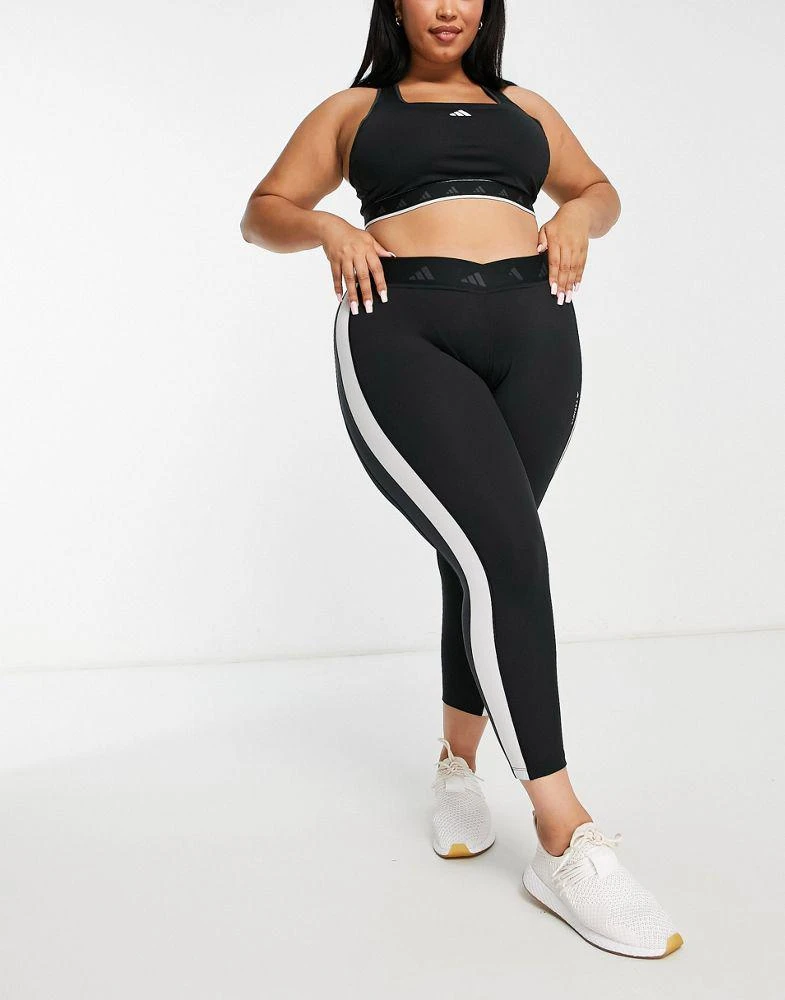 商品Adidas|adidas Training Plus Techfit colourblock mid-support sports bra in black and white,价格¥199,第4张图片详细描述