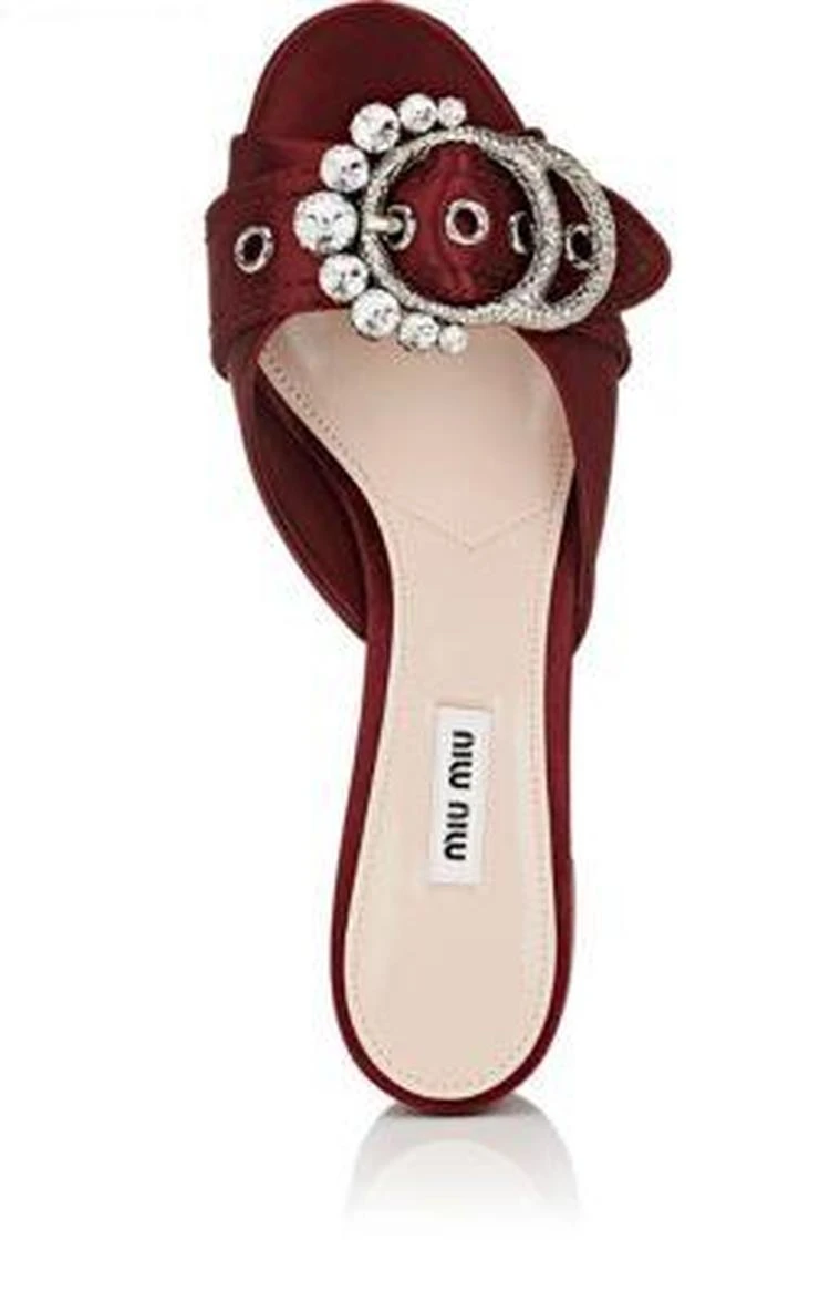 商品Miu Miu|Embellished-Buckle Satin Mules,价格¥2372,第4张图片详细描述