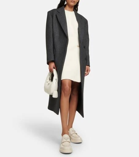商品Prada|漆皮乐福鞋,价格¥10918,第2张图片详细描述