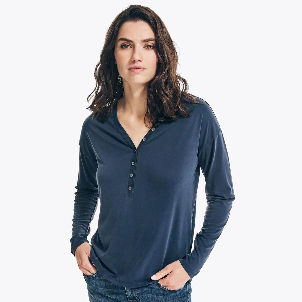 商品Nautica|Nautica Womens Sustainably Crafted Solid Henley,价格¥160,第1张图片