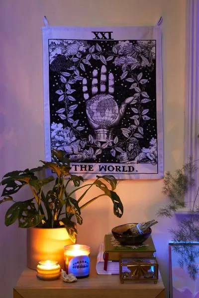 商品Urban Outfitters|Tarot Tapestry,价格¥76,第1张图片