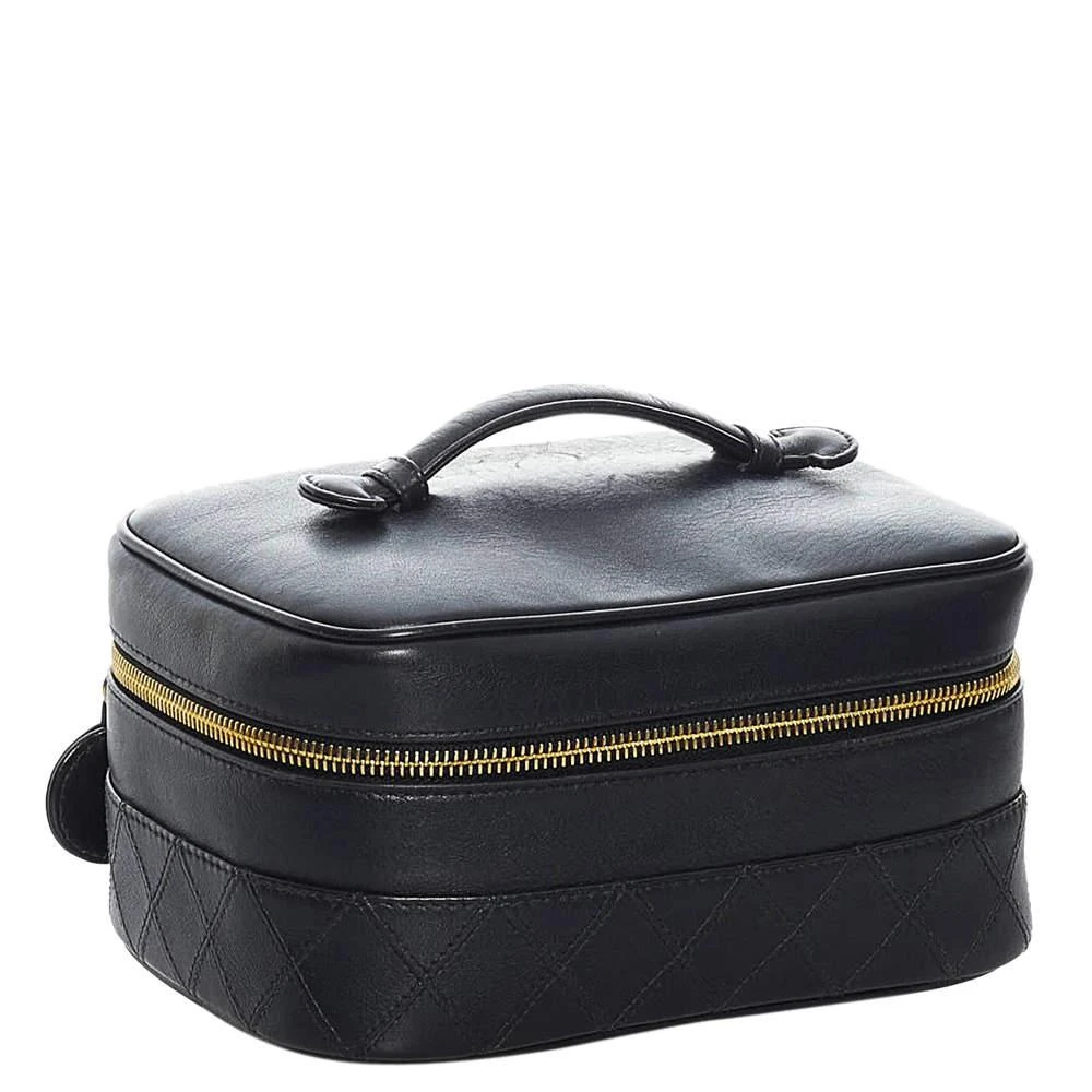 商品[二手商品] Chanel|Chanel Black Matelasse Lambskin Leather Vintage Vanity Bag,价格¥7618,第2张图片详细描述