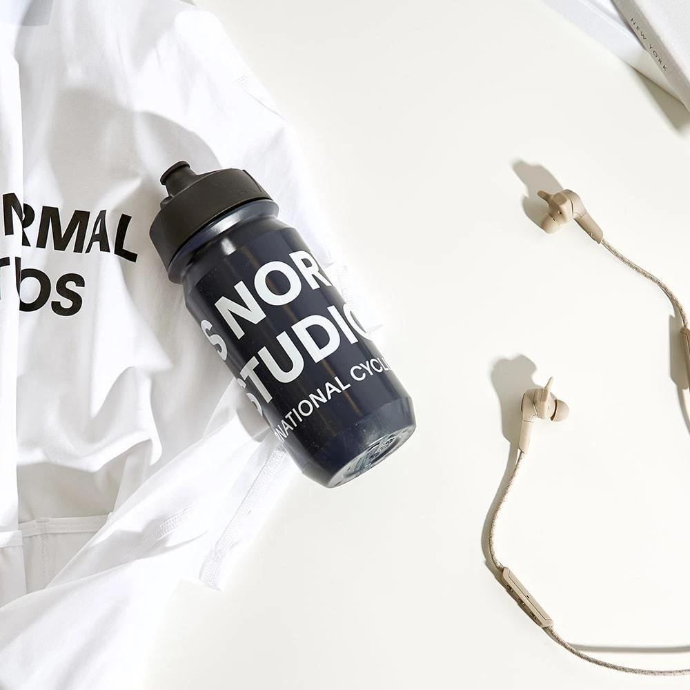 商品Pas Normal Studios|Pas Normal Studios Bidon Logo Water Bottle,价格¥121,第3张图片详细描述