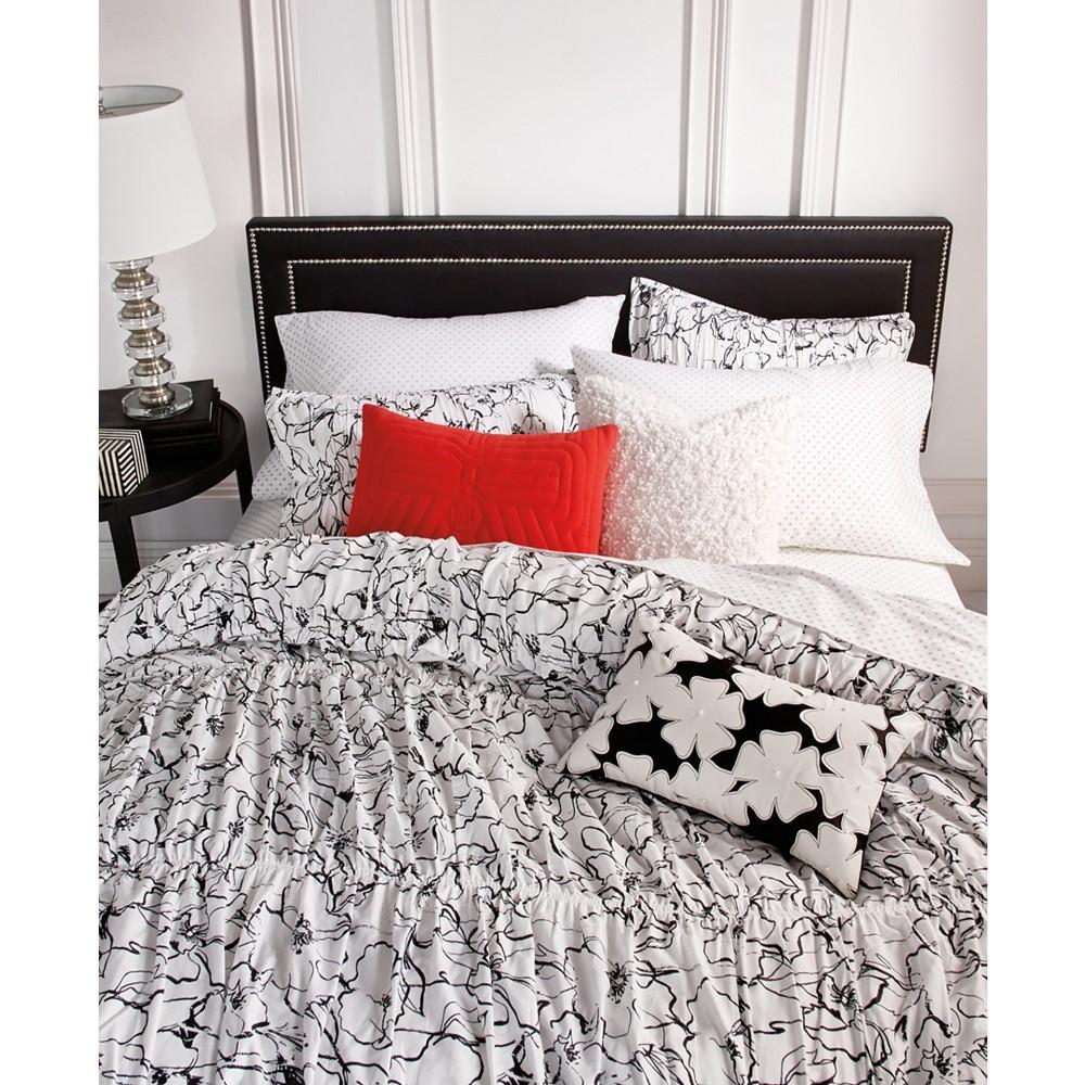 商品Karl Lagerfeld Paris|Quilted Bow Decorative Pillow, 20" x 16",价格¥275,第4张图片详细描述