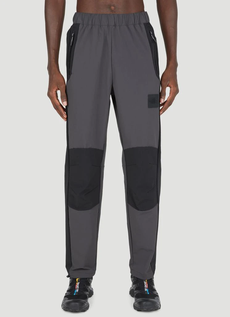 商品The North Face|Lightweight Shell Suit Pants,价格¥540,第1张图片