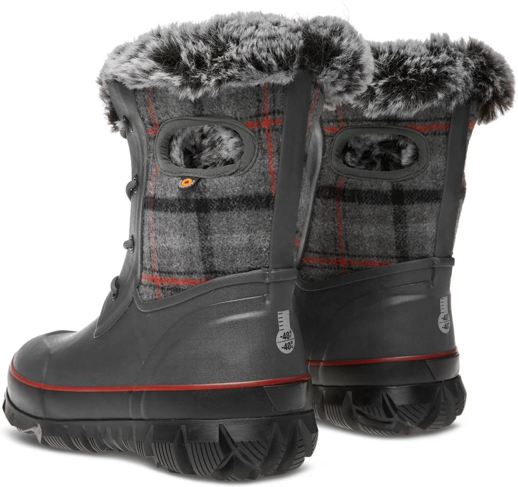 商品Bogs|Arcata II Cozy Plaid Winter Boots - Kids,价格¥527,第5张图片详细描述