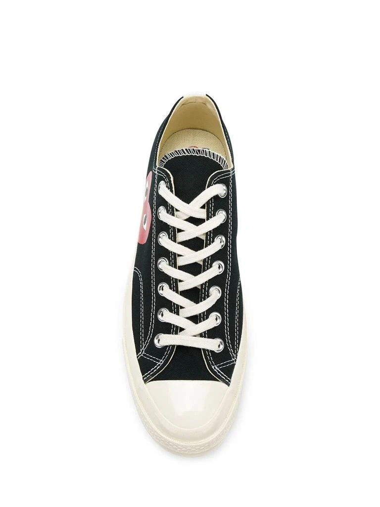 商品Comme des Garcons|COMME DES GARCONS PLAY X CONVERSE CHUCK TAYLOR LOW TOP SNEAKERS,价格¥680,第2张图片详细描述