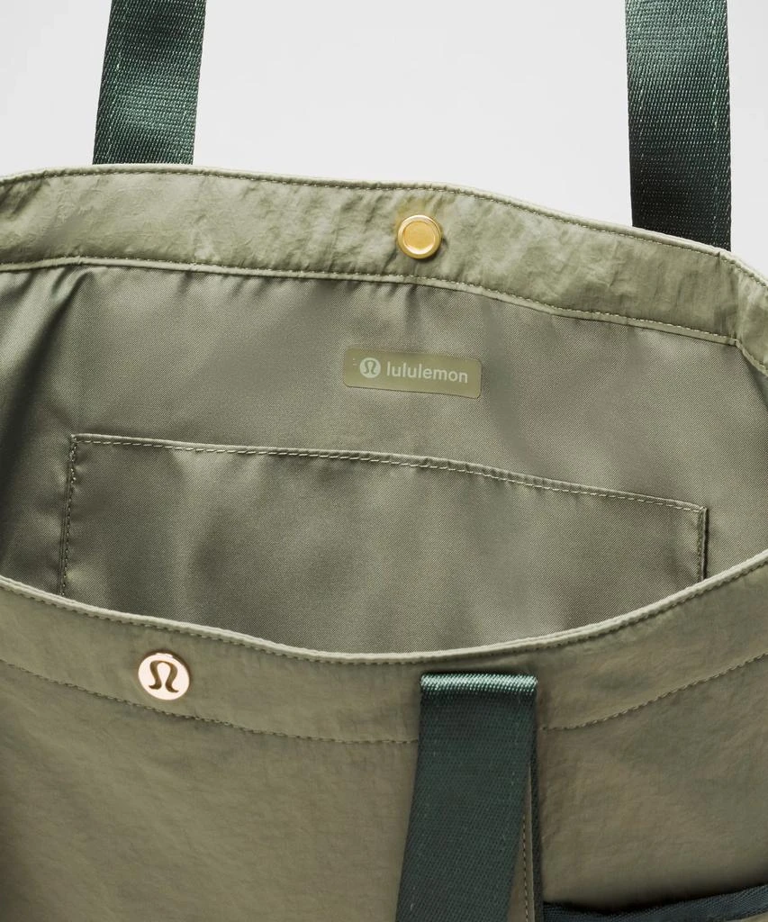 Daily Multi-Pocket Tote Bag 20L 商品