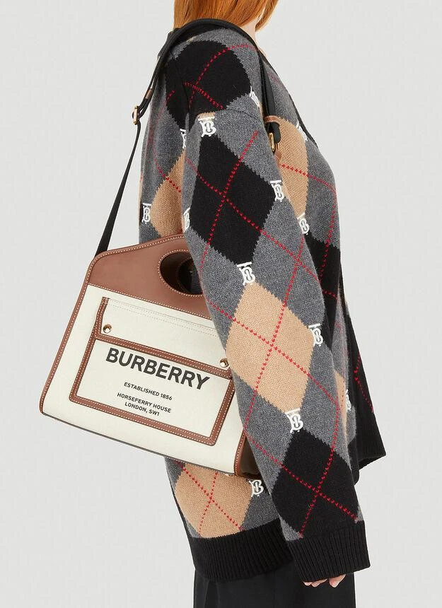 商品Burberry|Pocket Tote Bag in White,价格¥12642,第2张图片详细描述