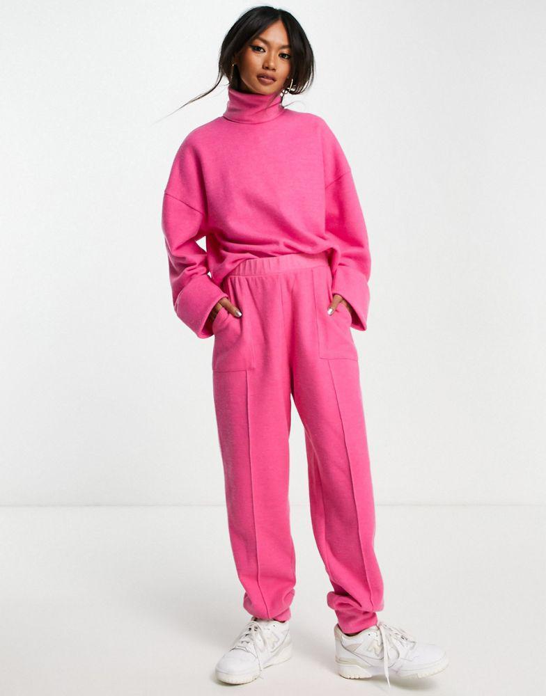 商品ASOS|ASOS DESIGN co-ord super soft seamed jogger in bright pink,价格¥171,第1张图片