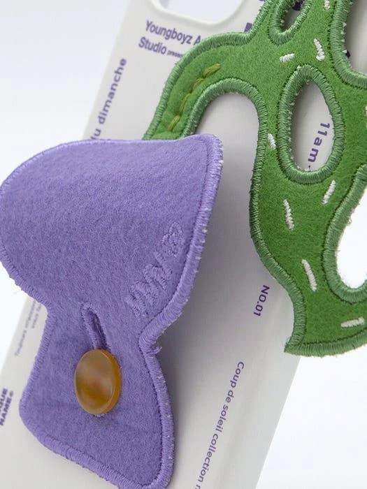 商品SECOND UNIQUE NAME|[Purple] Plants Patch iPhone Case,价格¥438,第4张图片详细描述