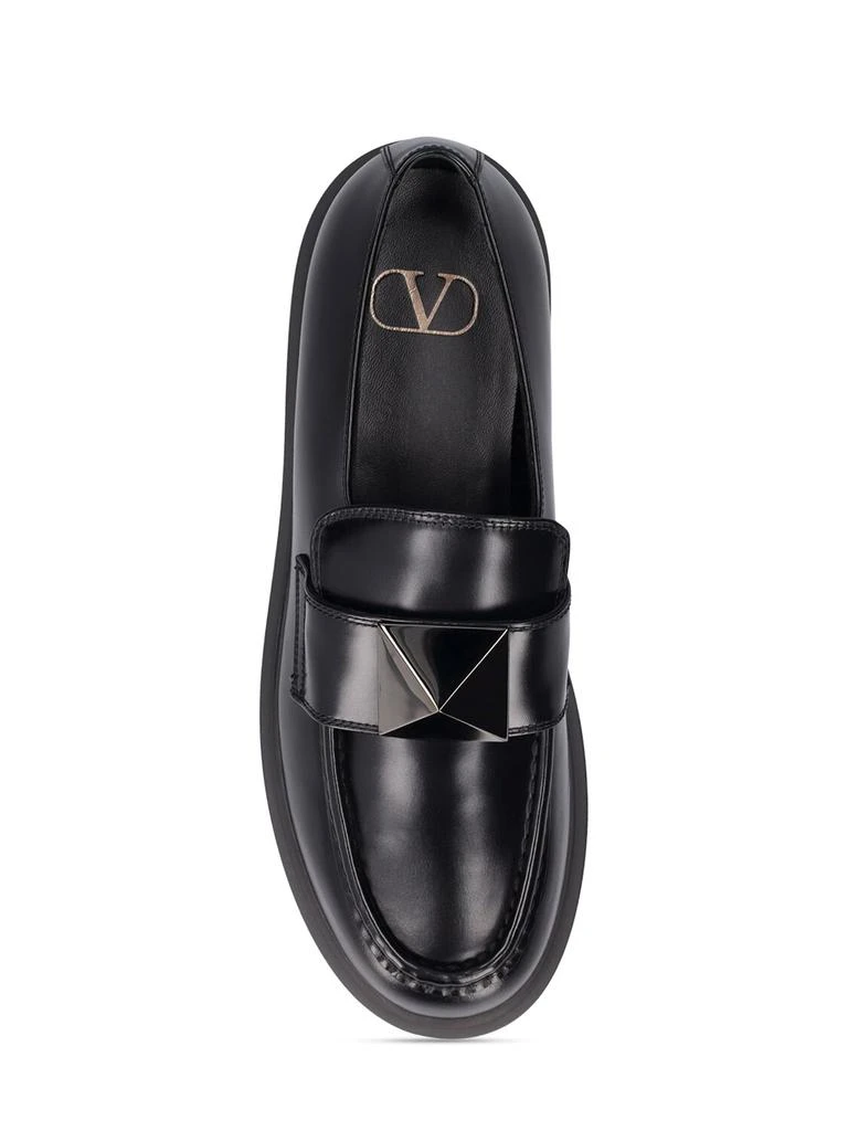 商品Valentino|45mm One Stud Leather Loafers,价格¥8794,第5张图片详细描述