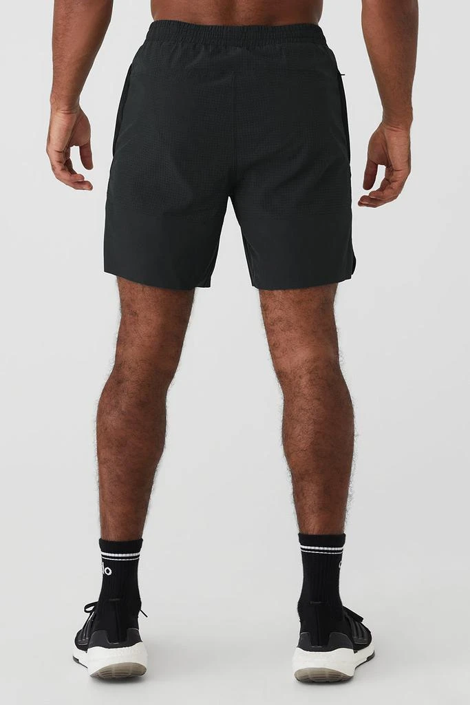 商品Alo|7" Traction Short - Black,价格¥436,第2张图片详细描述