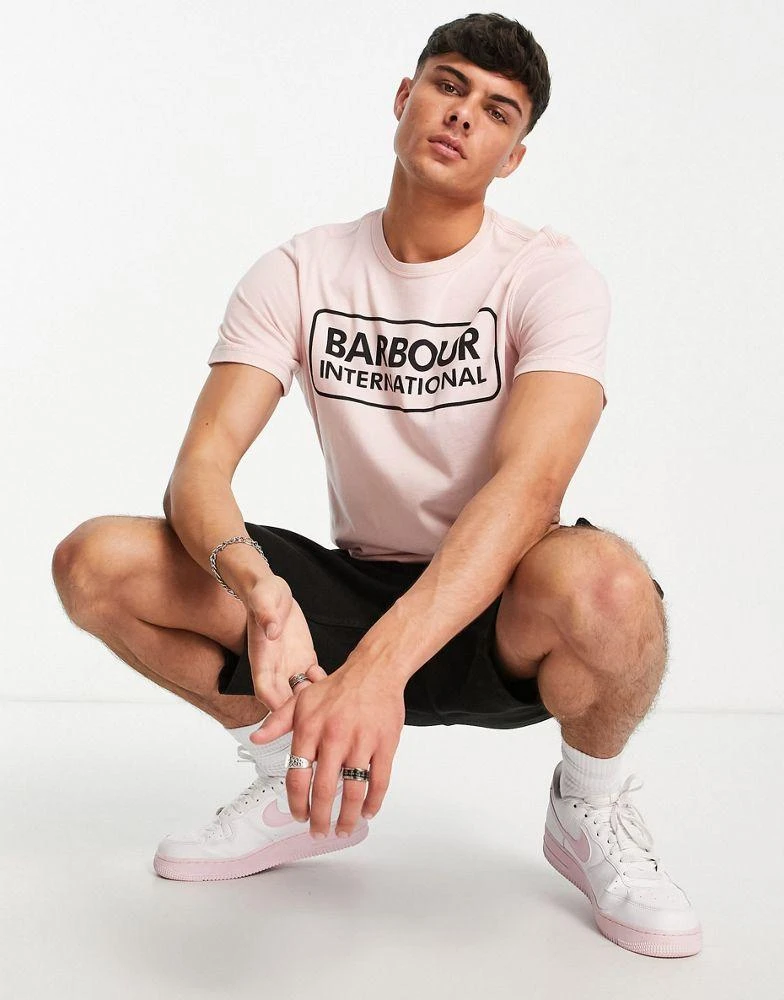 商品Barbour|Barbour International Essential large logo t-shirt in light pink,价格¥168,第4张图片详细描述