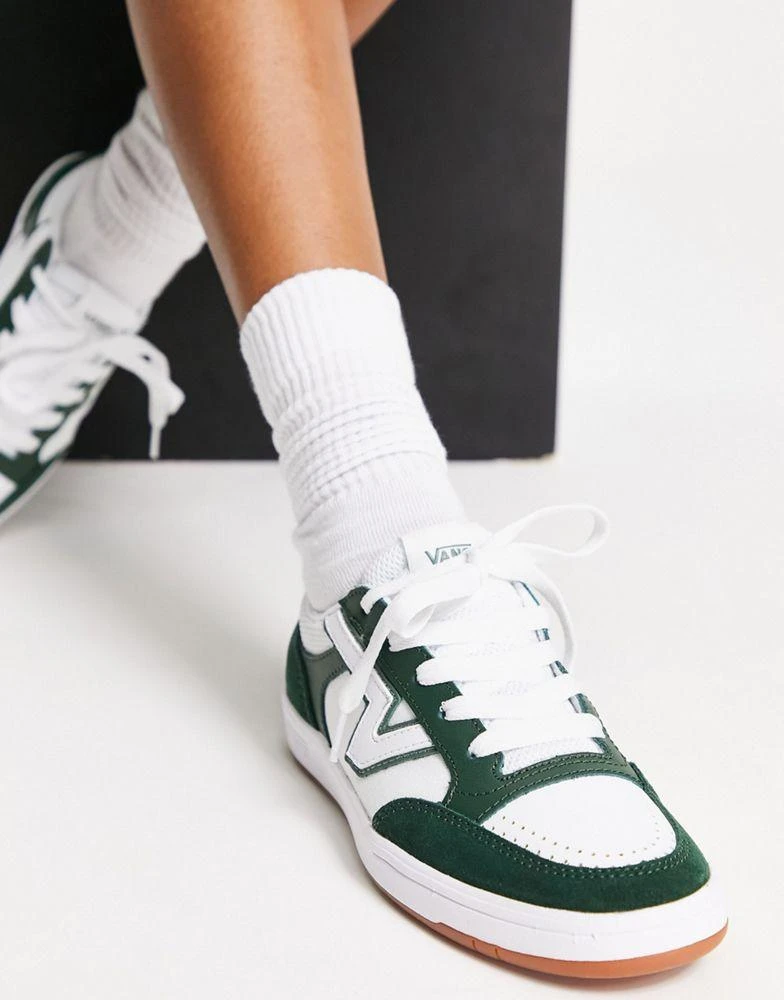商品Vans|Vans Lowland trainers in green and white ,价格¥780,第4张图片详细描述