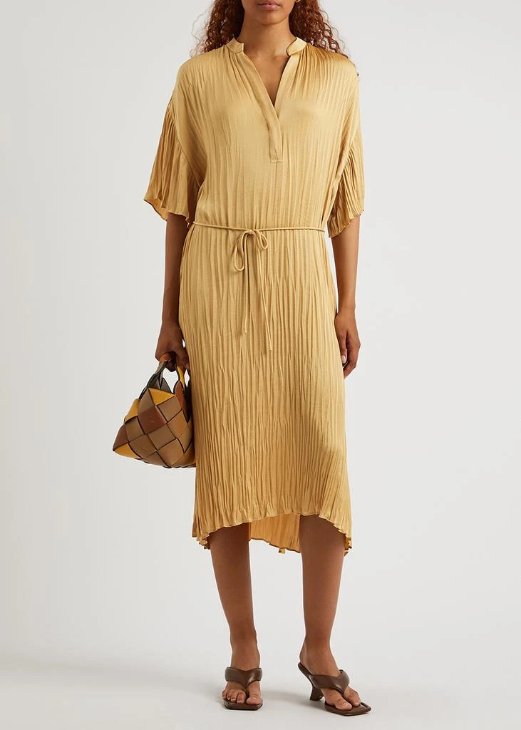 商品Vince|Gold plissé satin midi dress,价格¥4362,第2张图片详细描述