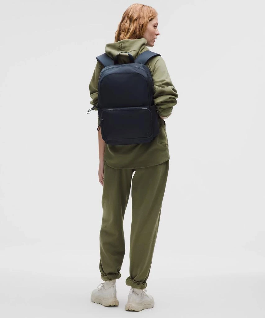 Everywhere Backpack 22L 商品