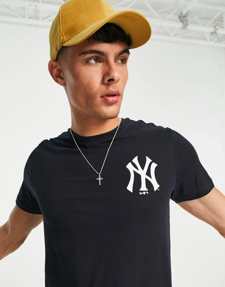 商品New Era|New Era New York Yankees food backprint t-shirt in navy,价格¥169,第3张图片详细描述