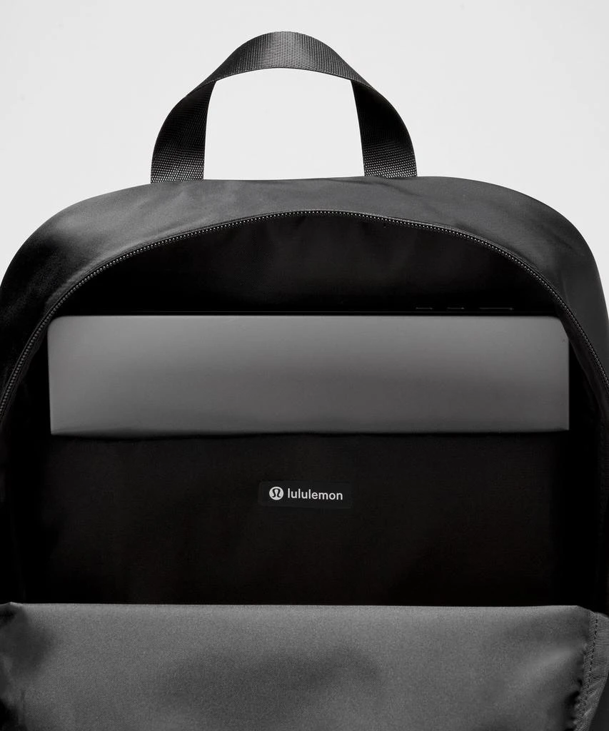 Everywhere Backpack 22L 商品