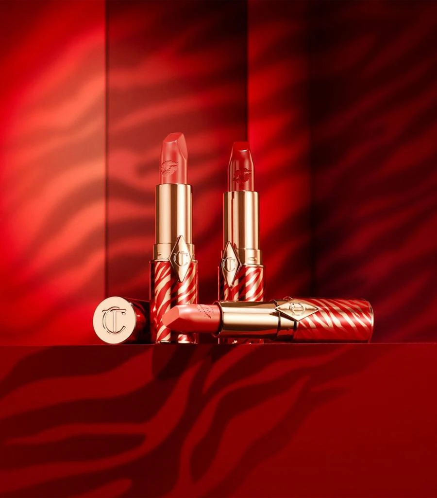 Matte Revolution Lipsticks 商品