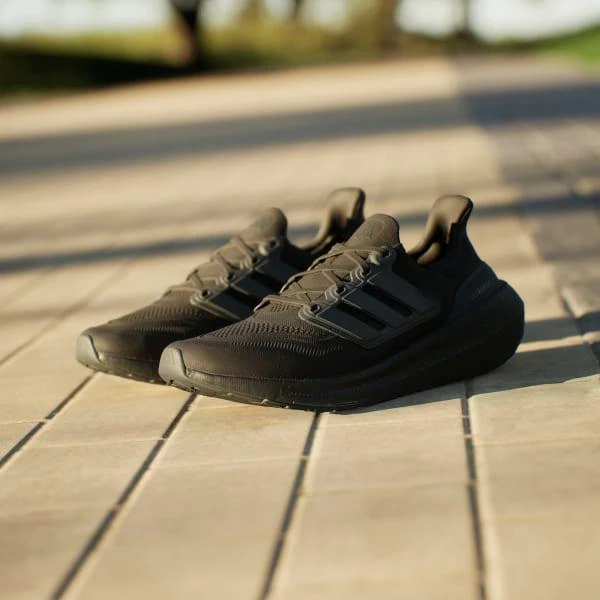 Ultraboost Light Running Shoes 商品