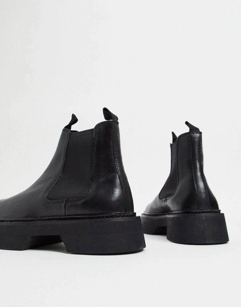 商品ASOS|ASOS DESIGN chelsea square toe boots in black high shine leather,价格¥381,第3张图片详细描述