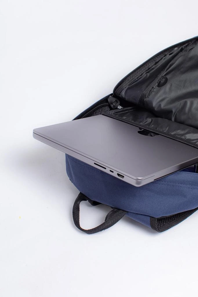 HYPE NAVY CREST MAXI BACKPACK 商品