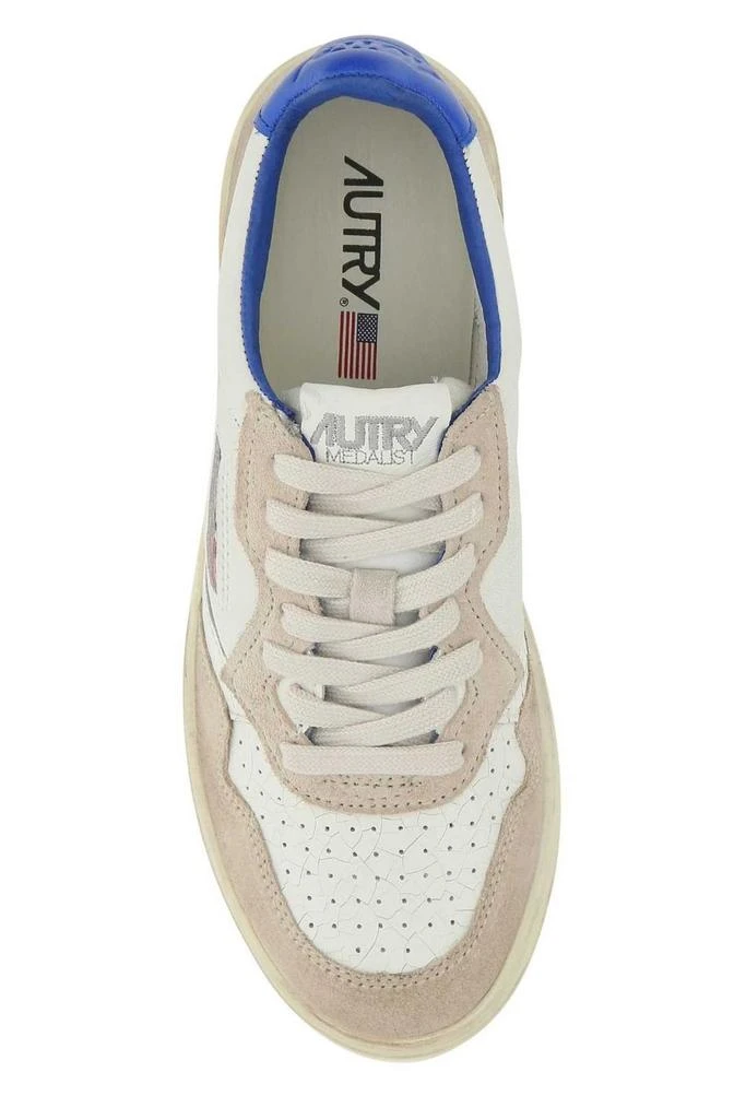 商品Autry|Autry Logo Patch Low-Top Sneakers,价格¥1187,第3张图片详细描述