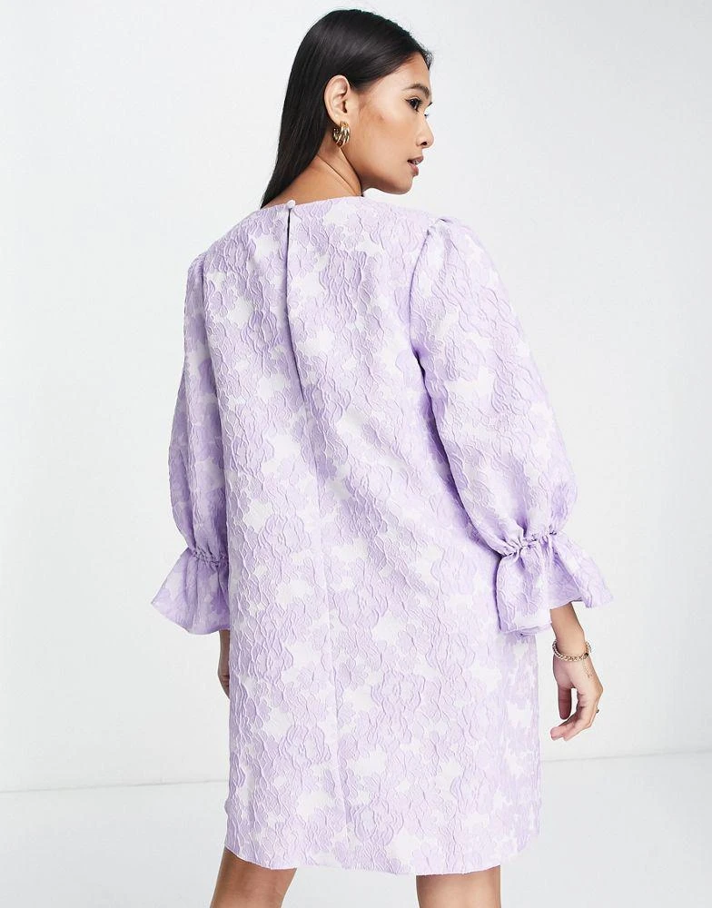 商品ASOS|ASOS DESIGN swing mini dress with frill cuff in purple floral jacquard,价格¥195,第2张图片详细描述