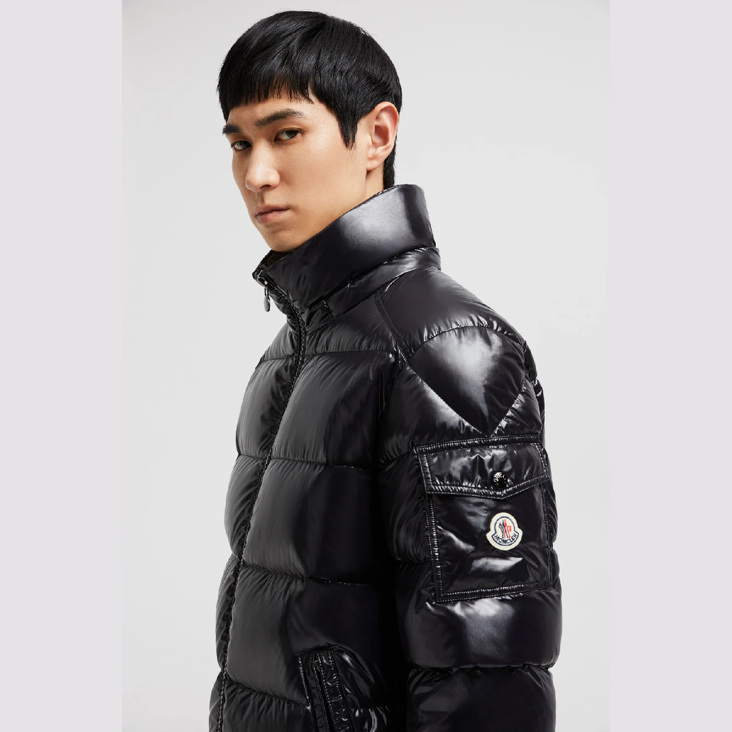【预售】 MONCLER 盟可睐 25春夏 男士 羽绒服 Moncler Maya短款男士羽绒服夹克外套 I20911A5360068950999  商品