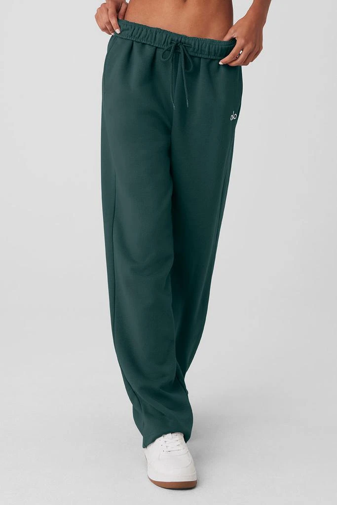 商品Alo|Accolade Straight Leg Sweatpant - Midnight Green,价格¥885,第2张图片详细描述