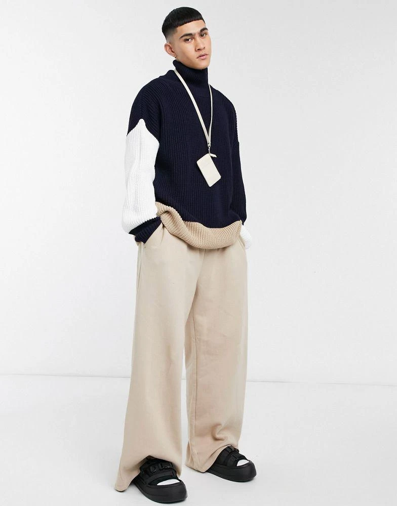 商品ASOS|ASOS DESIGN faux leather neck wallet in stone with pebble grain,价格¥73,第4张图片详细描述