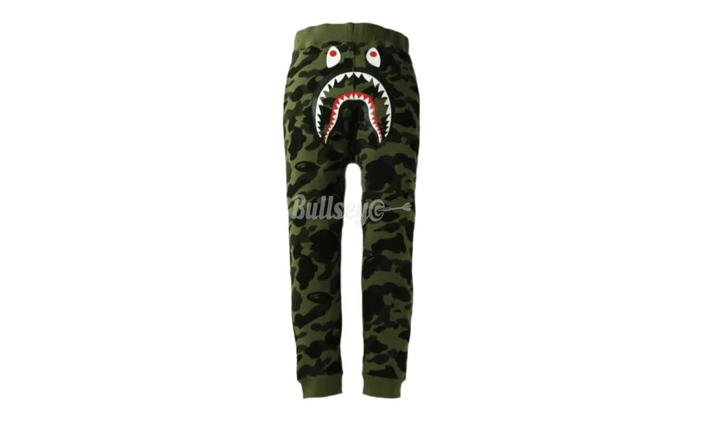 商品Bape|Bape First Camo Sweatpants,价格¥2331,第1张图片