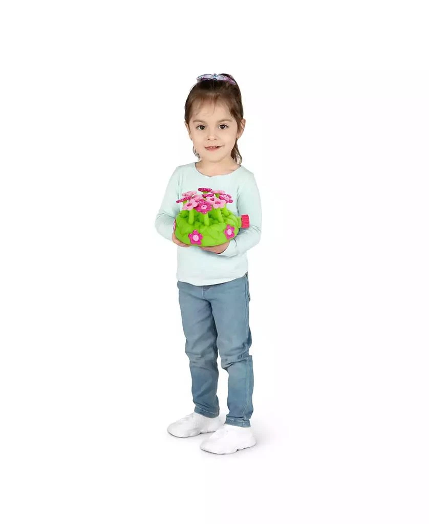 商品Melissa & Doug|Melissa & Doug Sunny Patch Pretty Petals Flower Sprinkler Toy With Hose Attachment,价格¥121,第5张图片详细描述