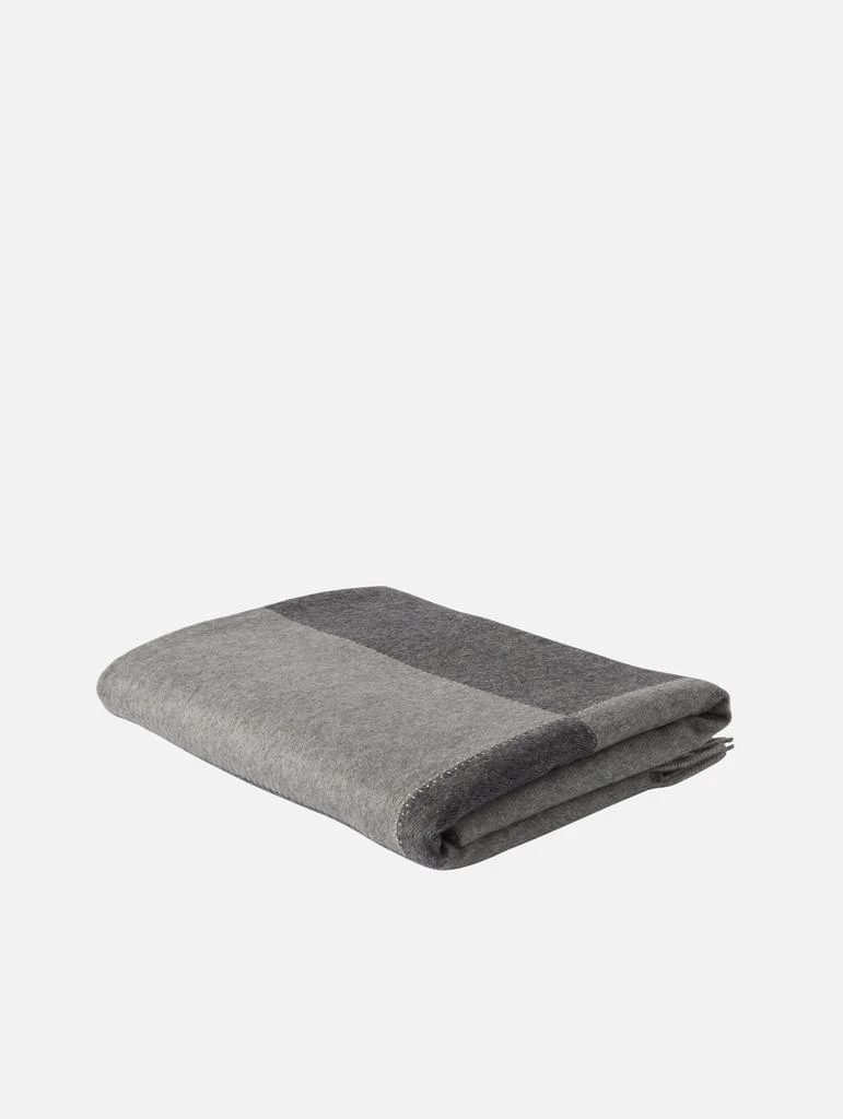 商品ALONPI|Sherk Throw,价格¥5641,第2张图片详细描述