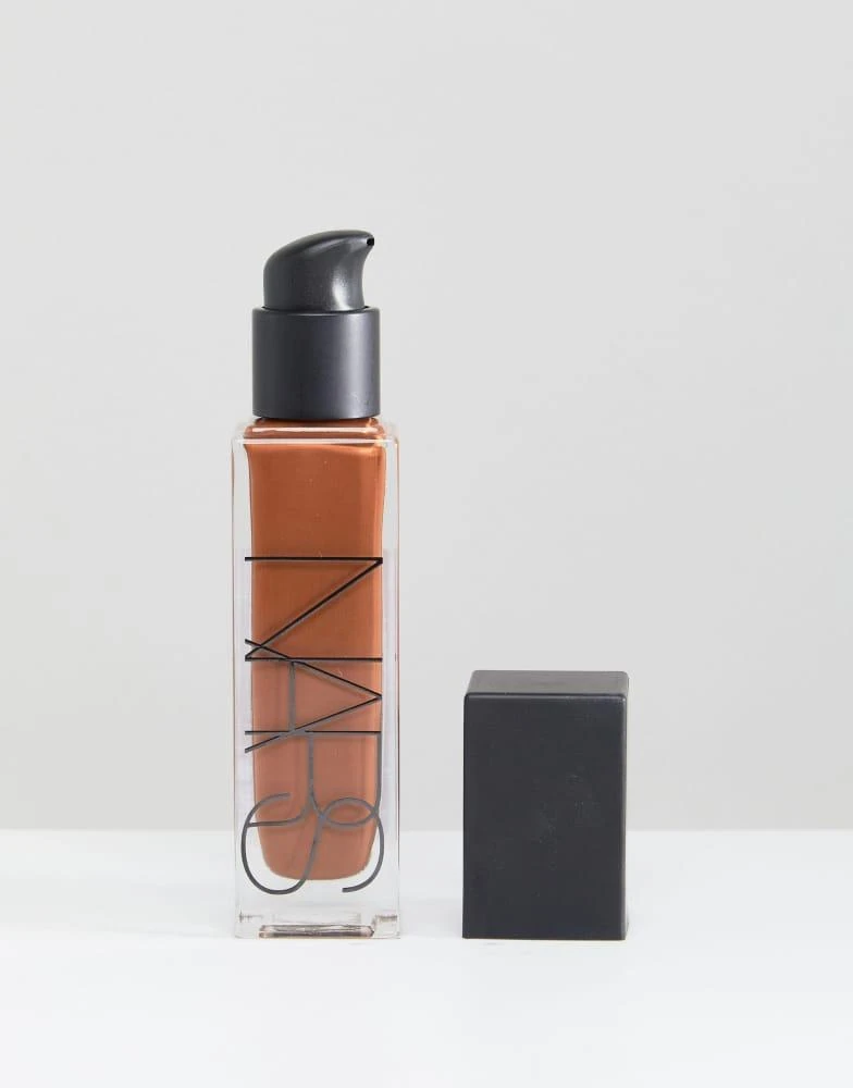 NARS Natural Radiant Longwear Foundation 商品