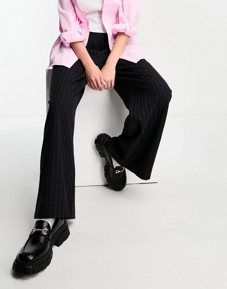 商品ASOS|ASOS DESIGN wide leg trouser in stripe,价格¥171,第2张图片详细描述