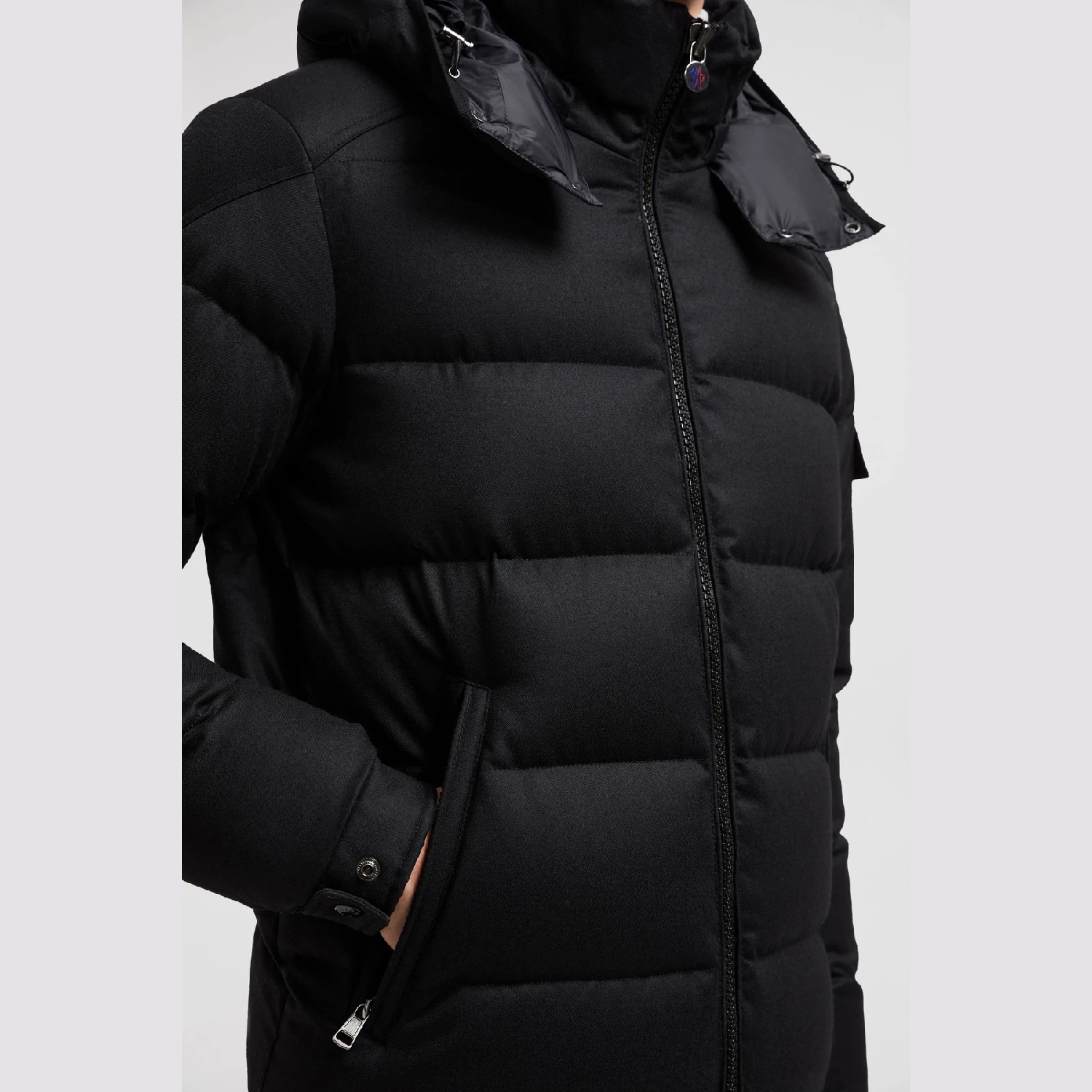 【预售】 MONCLER盟可睐 24秋冬 男士 羽绒服 MONTGENEVRE SHORT DOWN JACKET J20911A5370054272999 商品