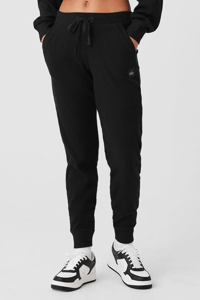 商品Alo|Muse Sweatpant - Black,价格¥805,第1张图片