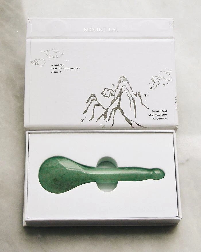 商品Mount Lai|The Jade Acupressure Gua Sha Spoon,价格¥269,第3张图片详细描述