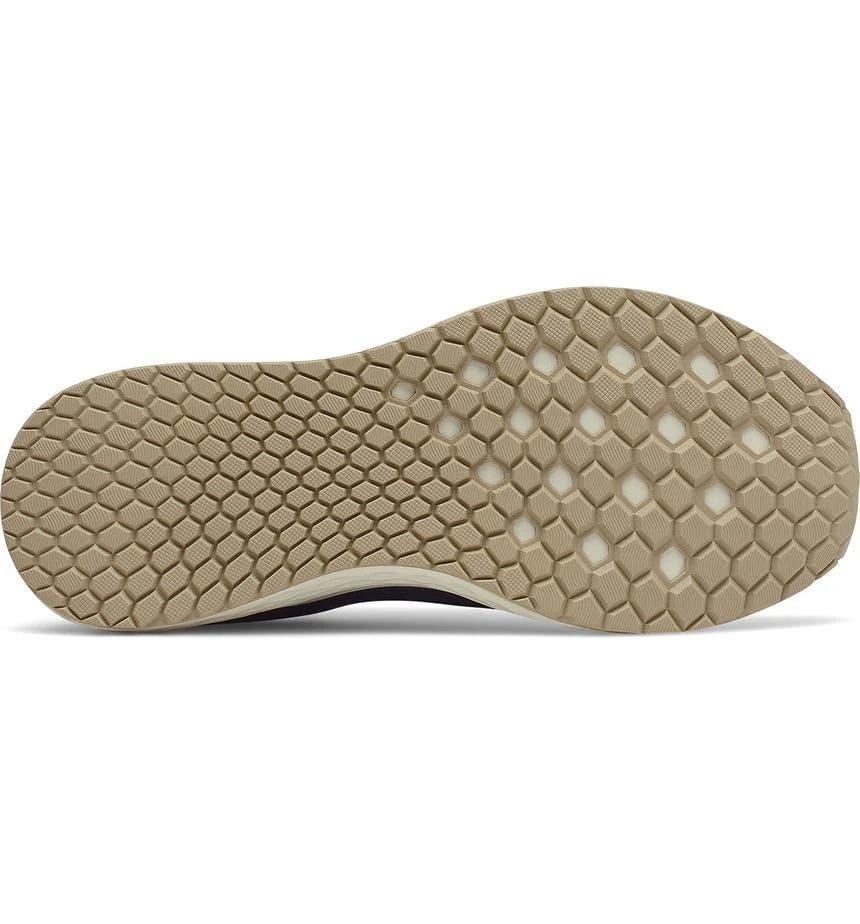 商品New Balance|WARISV3 Running Shoe,价格¥344,第4张图片详细描述