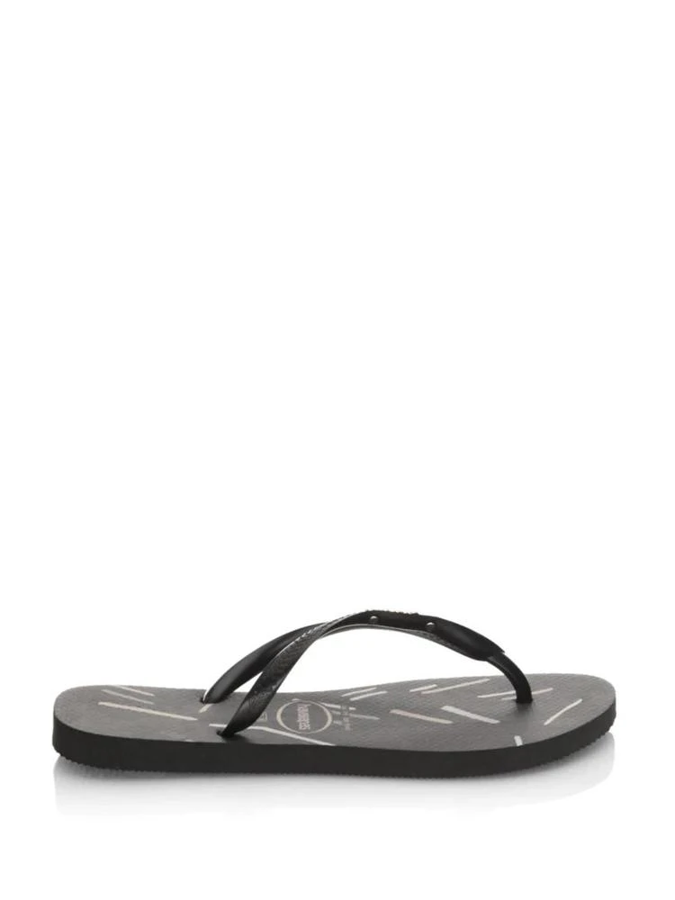 商品Havaianas|Slim Logo Metal Rubber Flip Flops,价格¥97,第5张图片详细描述