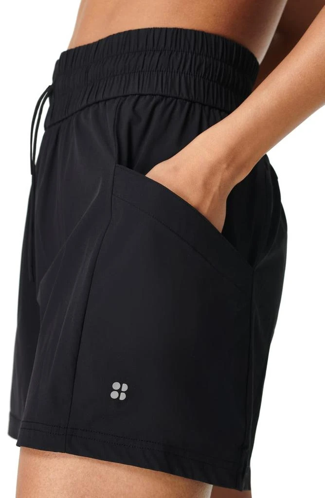 商品SWEATY BETTY|Circuit Workout Shorts,价格¥307,第3张图片详细描述