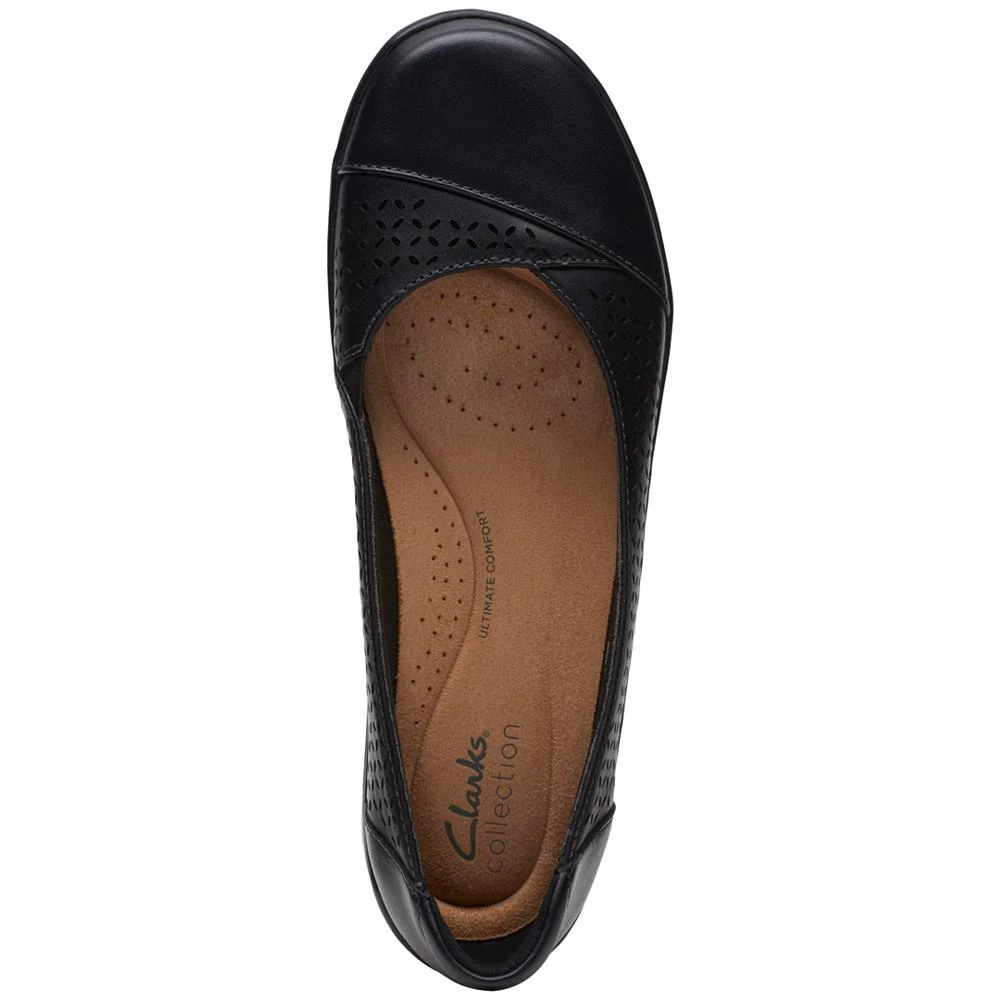 商品Clarks|Women's Cora Iris Slip-On Flats,价格¥396,第4张图片详细描述