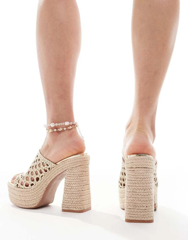 商品Bershka|Bershka espadrille platform heeled sandals in natural and gold,价格¥588,第2张图片详细描述