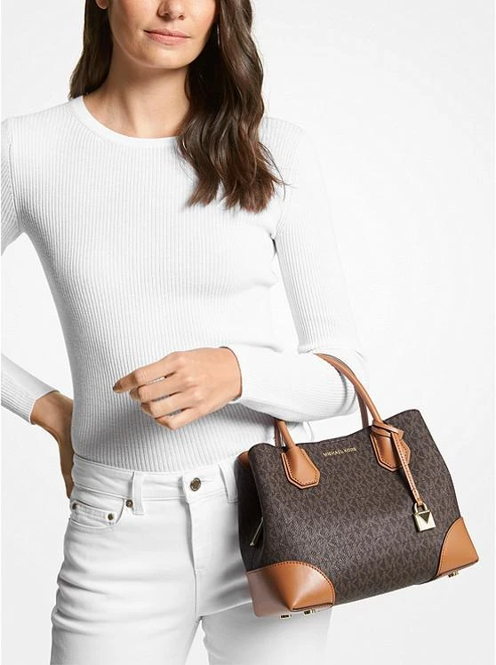 商品Michael Kors|Mercer Gallery 经典小号老花斜挎包,价格¥505,第3张图片详细描述