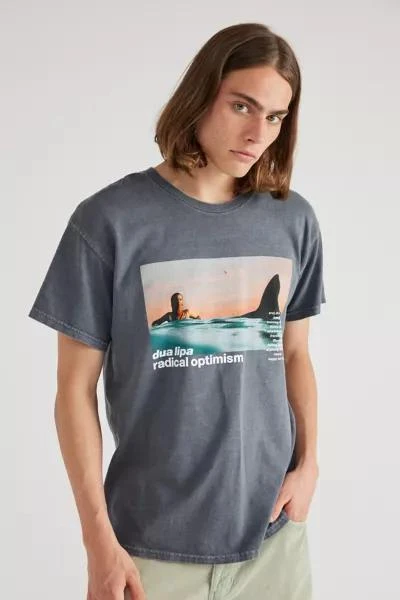 商品Urban Outfitters|Dua Lipa Radical Optimism Washed Cotton Album Graphic Tee,价格¥75,第2张图片详细描述