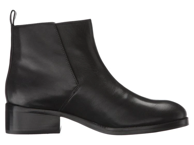 Cole Haan Dabney 裸靴 商品